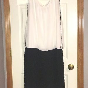 BNWT BLACK AND WHITE DRESS!!